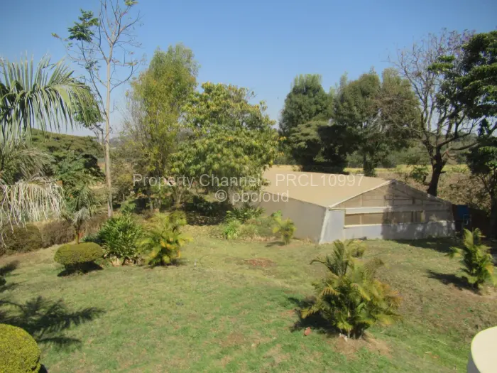 5 Bedroom House to Rent in Borrowdale, Harare