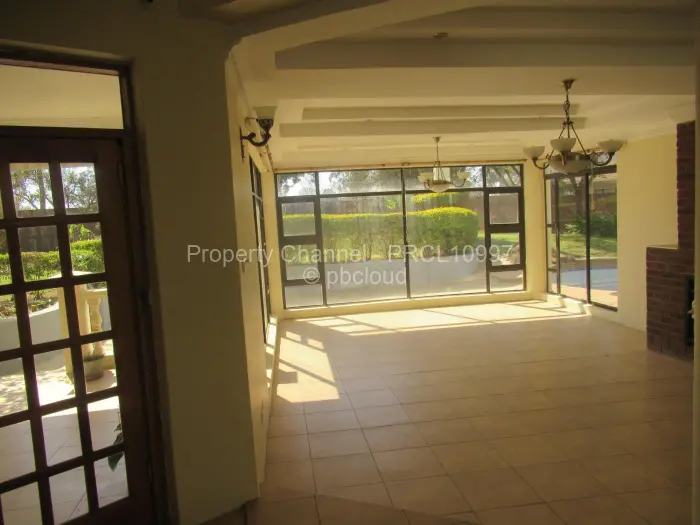 5 Bedroom House to Rent in Borrowdale, Harare