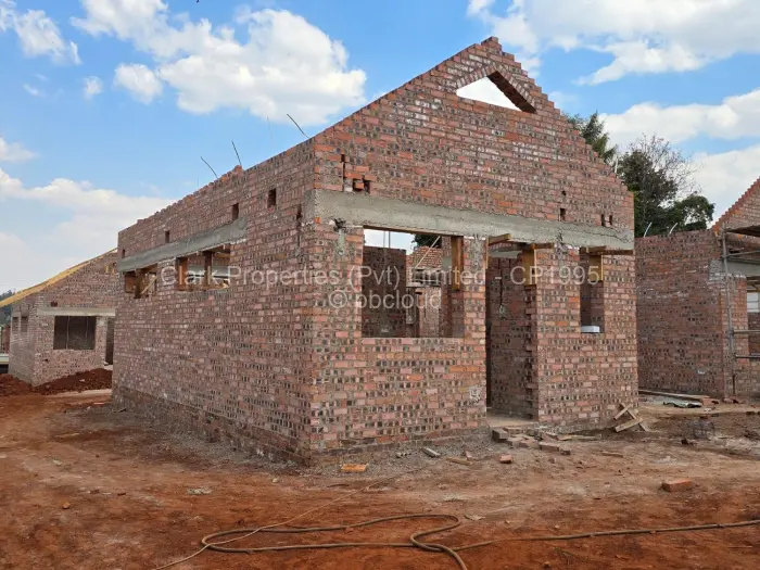 Townhouse/Complex/Cluster for Sale in Borrowdale Brooke, Harare