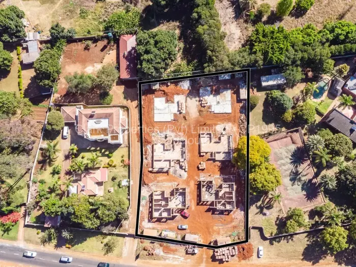 Townhouse/Complex/Cluster for Sale in Borrowdale Brooke, Harare