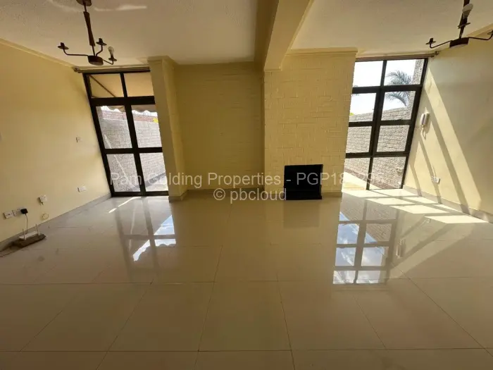 Townhouse/Complex/Cluster to Rent in Sentosa, Harare