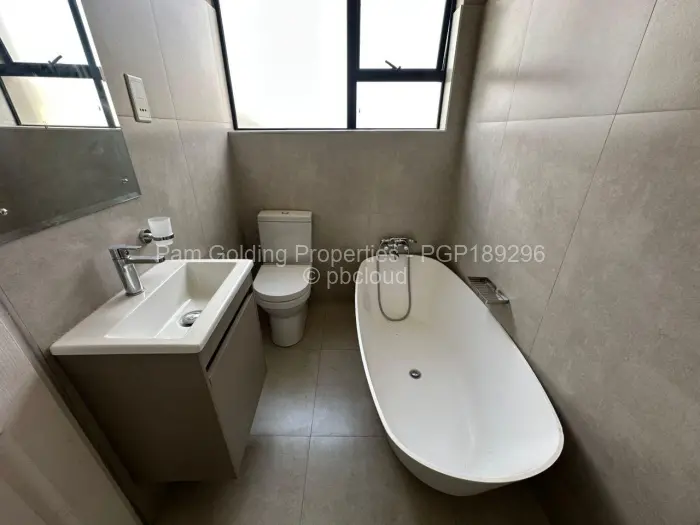 Townhouse/Complex/Cluster to Rent in Sentosa, Harare