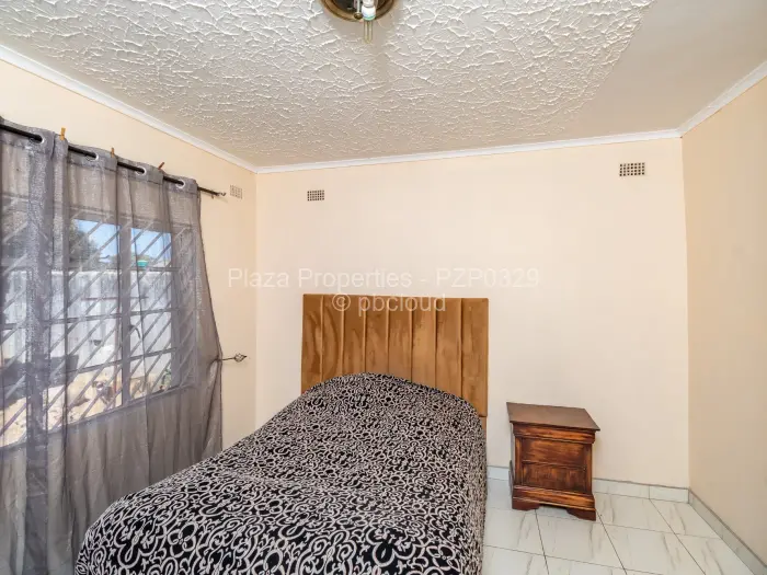 4 Bedroom House for Sale in Zimre Park, Harare