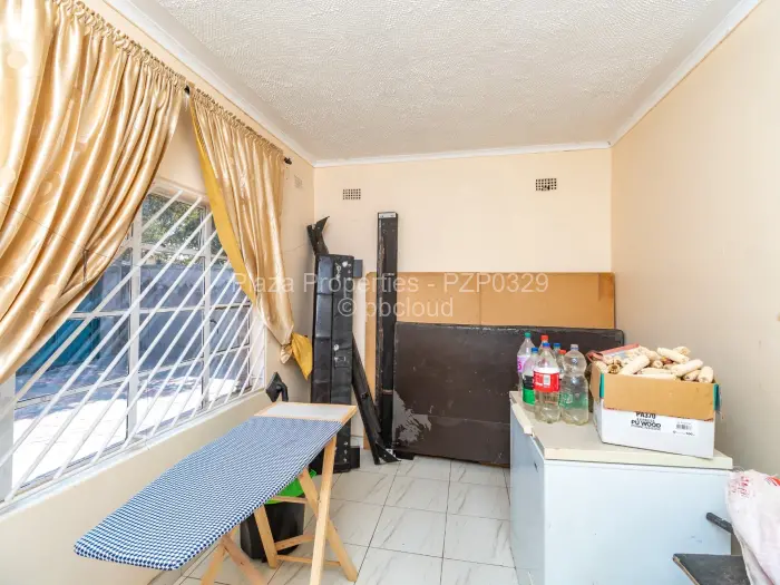 4 Bedroom House for Sale in Zimre Park, Harare