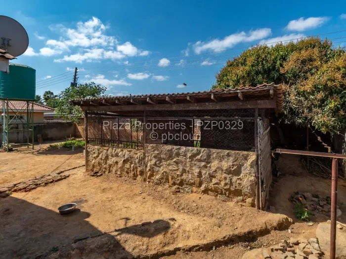 4 Bedroom House for Sale in Zimre Park, Harare