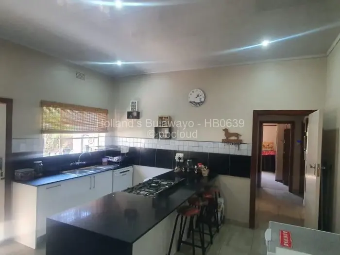 3 Bedroom House for Sale in Hillcrest, Bulawayo