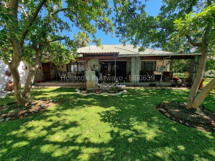 3 Bedroom House for Sale in Hillcrest, Bulawayo