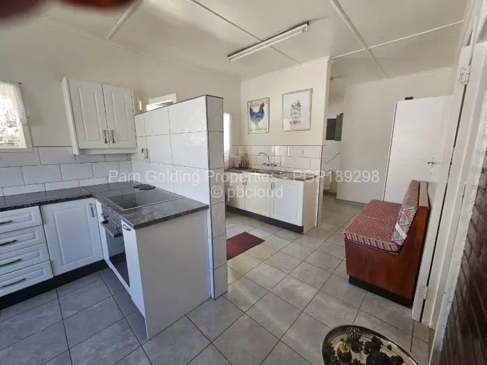 4 Bedroom House to Rent in Burnside, Bulawayo