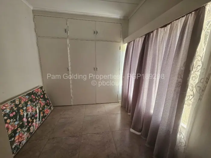 4 Bedroom House to Rent in Burnside, Bulawayo