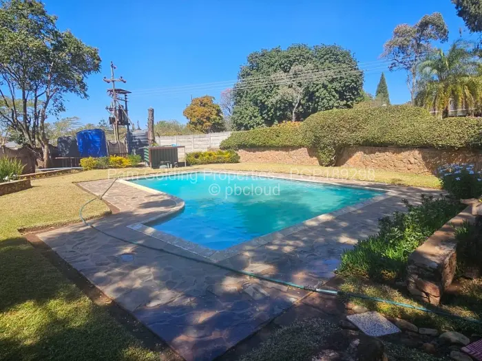4 Bedroom House to Rent in Burnside, Bulawayo