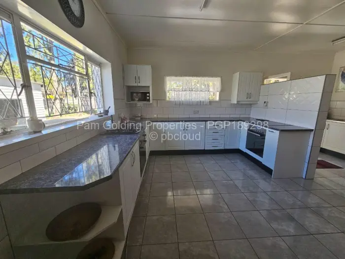 4 Bedroom House to Rent in Burnside, Bulawayo