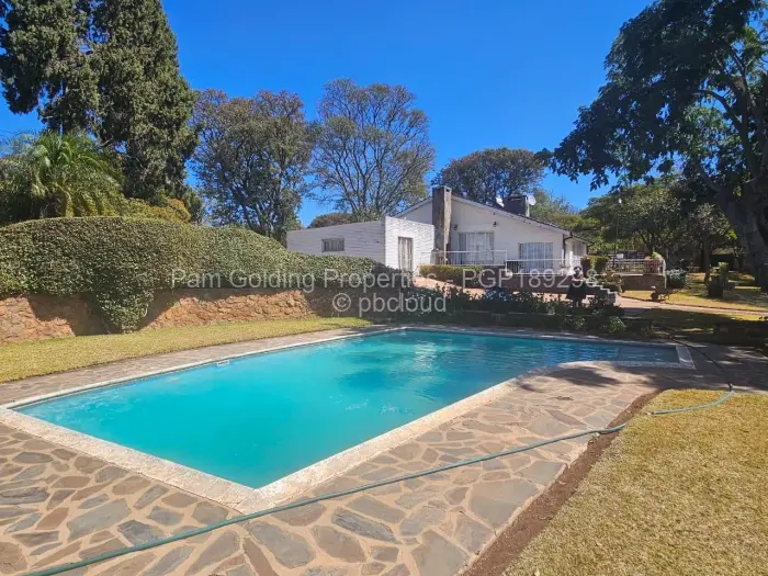 4 Bedroom House to Rent in Burnside, Bulawayo