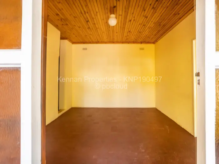 5 Bedroom House for Sale in Borrowdale, Harare