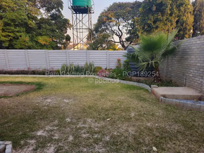 Townhouse/Complex/Cluster to Rent in Greendale