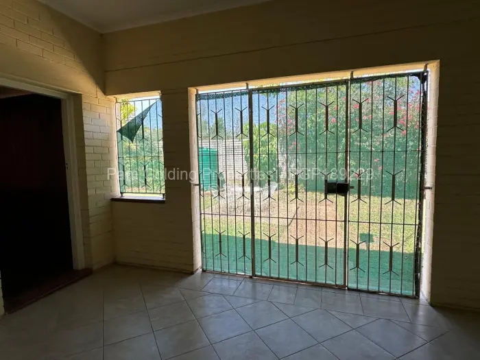 3 Bedroom House for Sale in Famona, Bulawayo