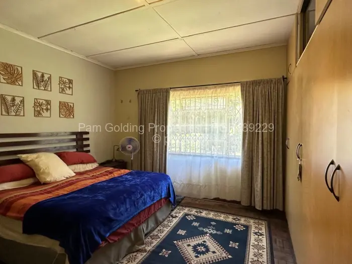 3 Bedroom House for Sale in Famona, Bulawayo