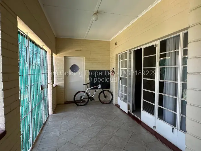 3 Bedroom House for Sale in Famona, Bulawayo