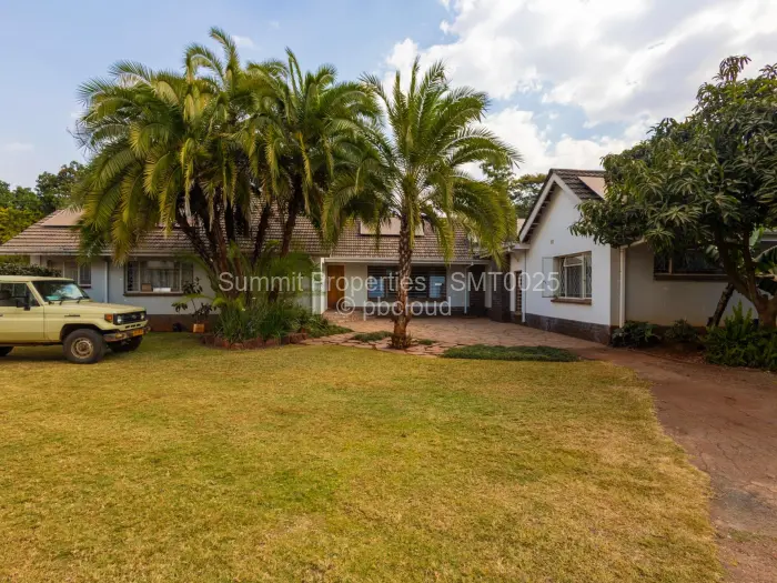 5 Bedroom House for Sale in Greendale, Harare