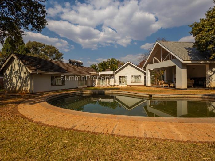 5 Bedroom House for Sale in Greendale, Harare