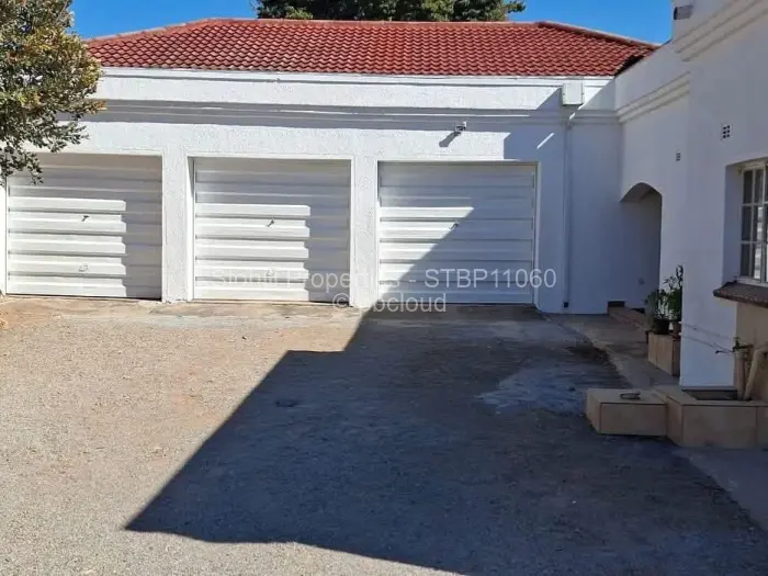 8 Bedroom House for Sale in Glen Lorne, Harare