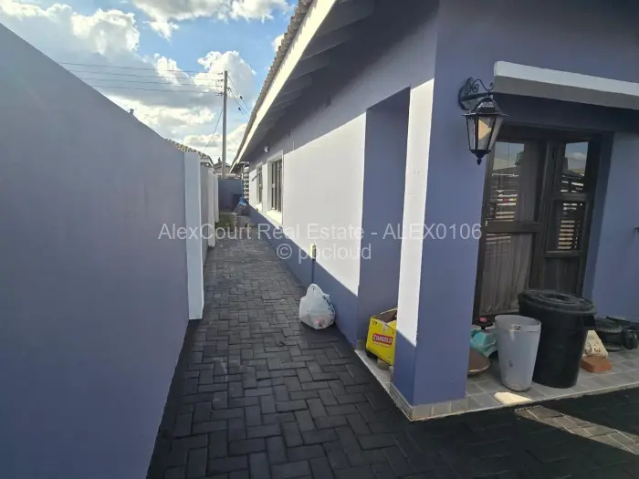 3 Bedroom House for Sale in Aspindale Park, Harare