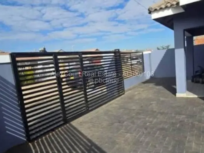 3 Bedroom House for Sale in Aspindale Park, Harare