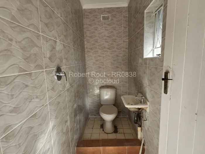 2 Bedroom Cottage/Garden Flat to Rent in Glen Lorne