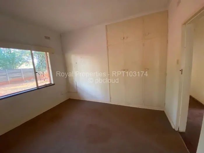 4 Bedroom House to Rent in Greendale