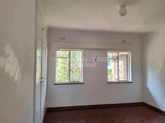 4 Bedroom House to Rent in Alexandra Park