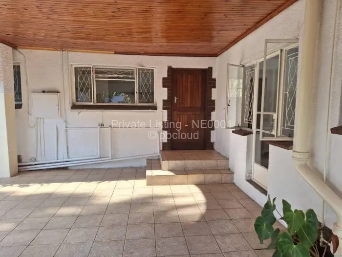 4 Bedroom House to Rent in Alexandra Park