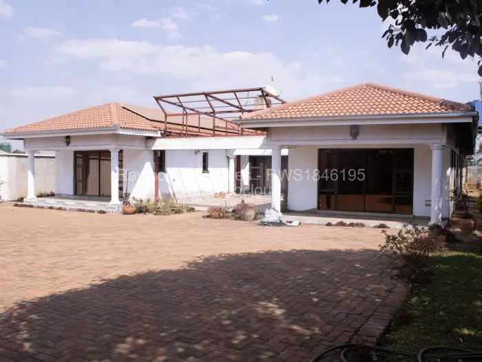 5 Bedroom House for Sale in Belvedere, Harare