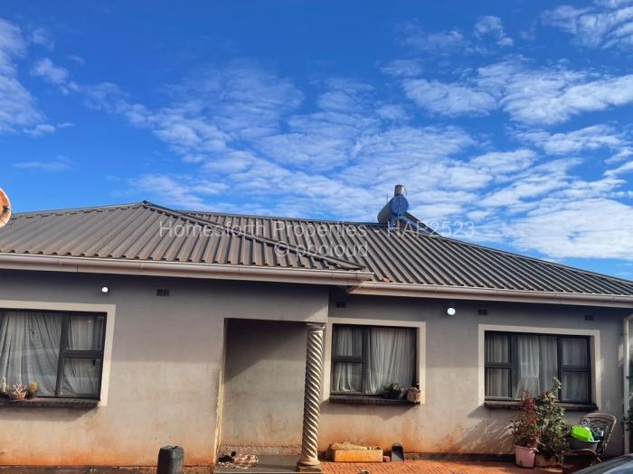 3 Bedroom Cottage/Garden Flat for Sale in Mount Pleasant Heights, Harare