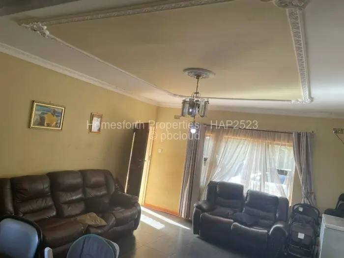 3 Bedroom Cottage/Garden Flat for Sale in Mount Pleasant Heights, Harare