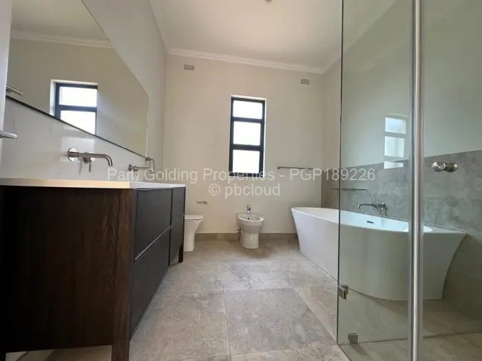 Townhouse/Complex/Cluster to Rent in Chisipite