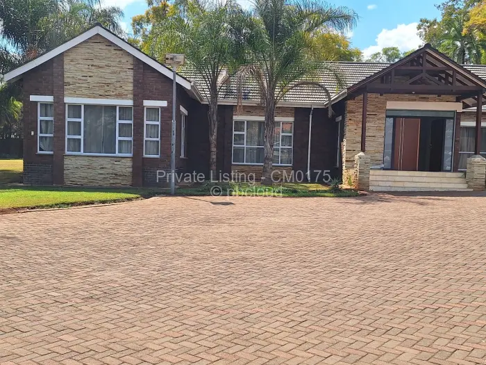 4 Bedroom House to Rent in Newlands