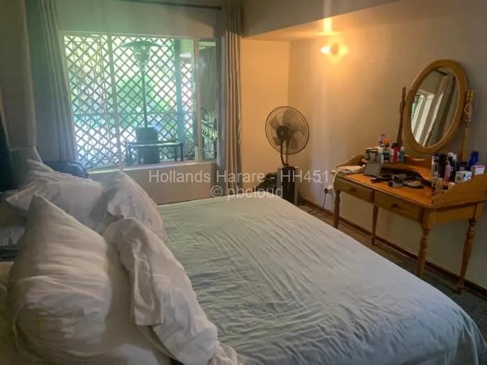 Townhouse/Complex/Cluster to Rent in Borrowdale Brooke