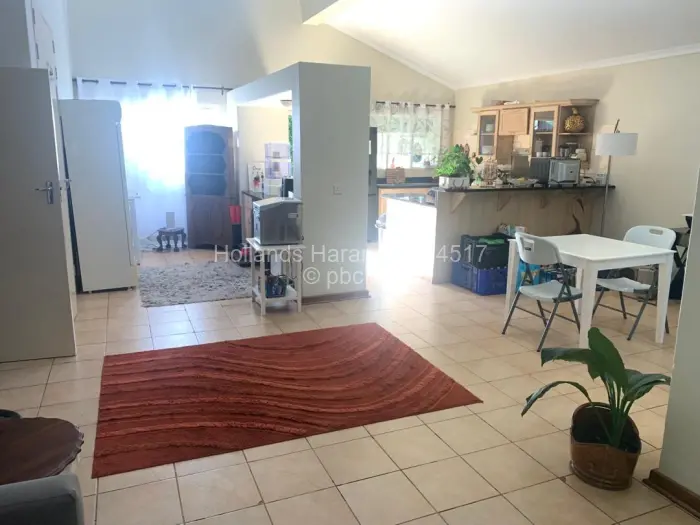 Townhouse/Complex/Cluster to Rent in Borrowdale Brooke