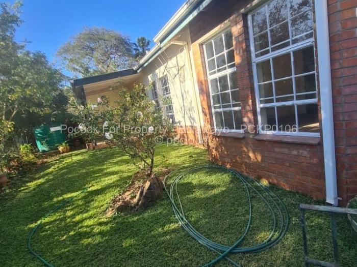 Townhouse/Cluster for Sale in Suburbs, Bulawayo