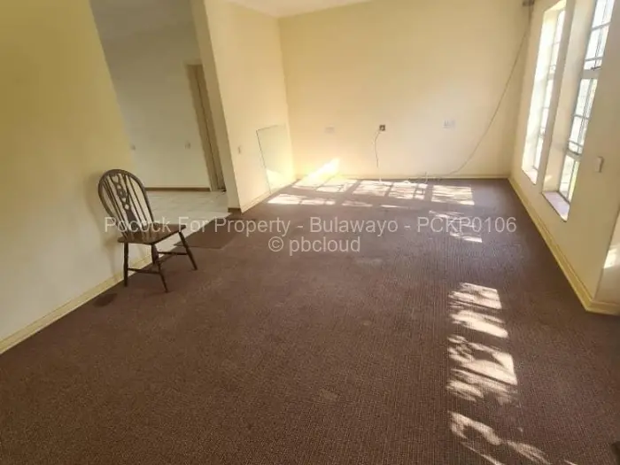 Townhouse/Cluster for Sale in Suburbs, Bulawayo