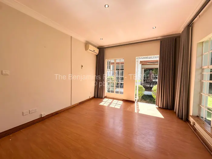 Commercial Property to Rent in Mount Pleasant