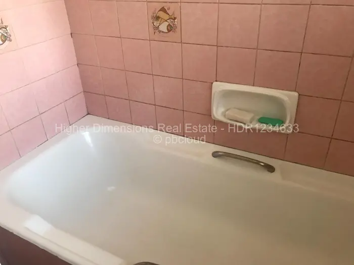 Flat/Apartment to Rent in Avondale