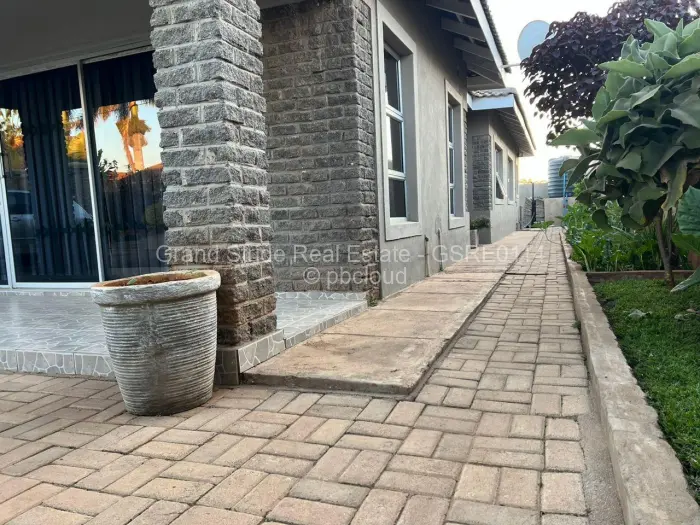 3 Bedroom House to Rent in Bloomingdale