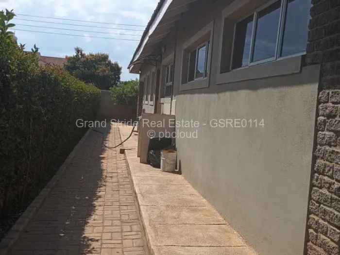 3 Bedroom House to Rent in Bloomingdale
