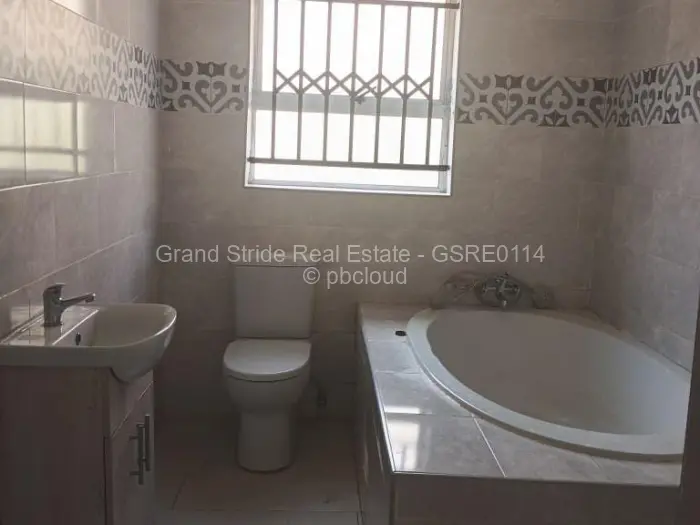 3 Bedroom House to Rent in Bloomingdale