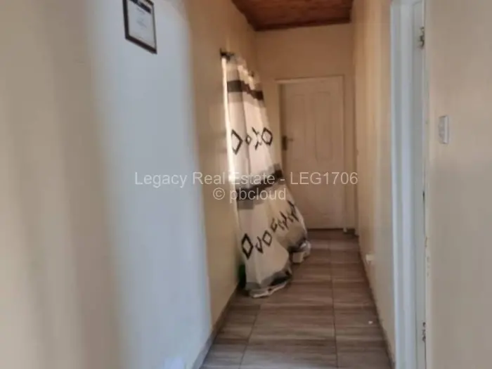 Townhouse/Complex/Cluster to Rent in Marlborough