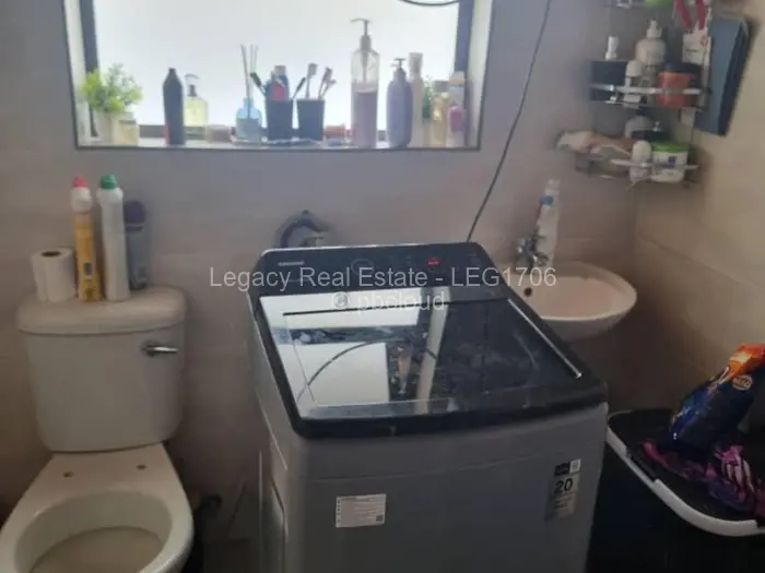 Townhouse/Complex/Cluster to Rent in Marlborough