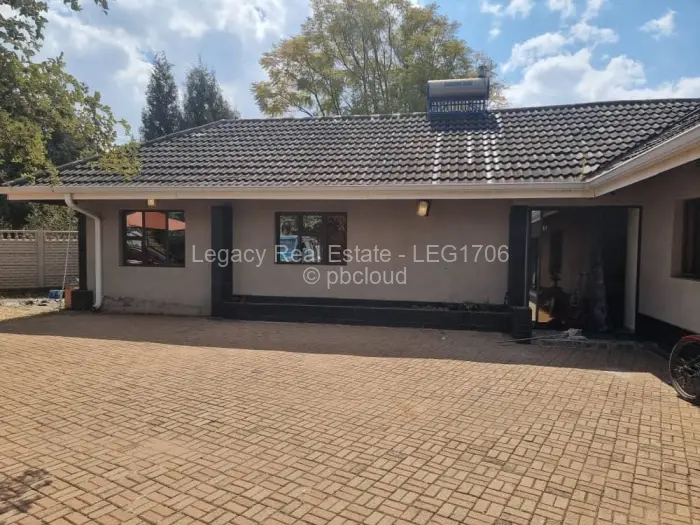 Townhouse/Complex/Cluster to Rent in Marlborough