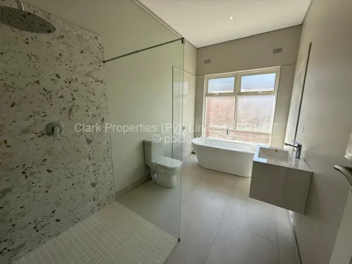Townhouse/Complex/Cluster to Rent in Mount Pleasant