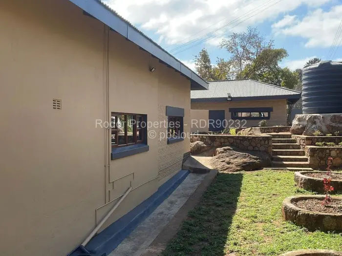 4 Bedroom House for Sale in Hillside Byo, Bulawayo
