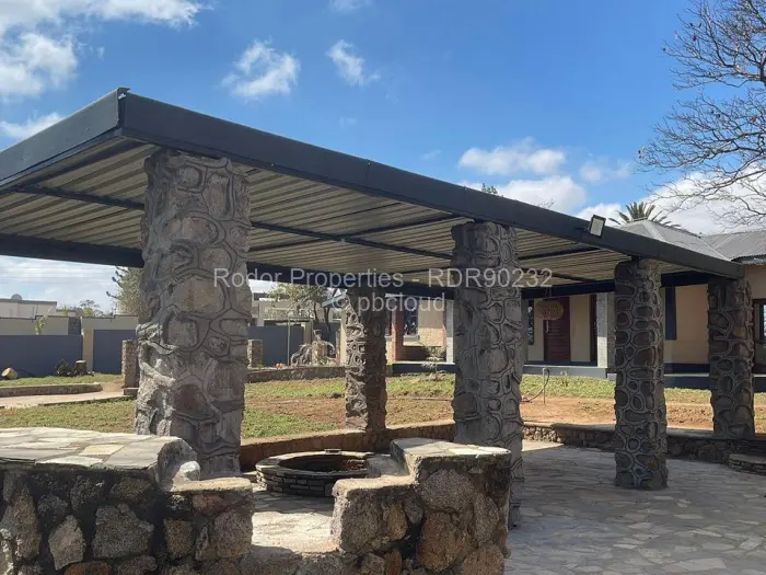 4 Bedroom House for Sale in Hillside Byo, Bulawayo